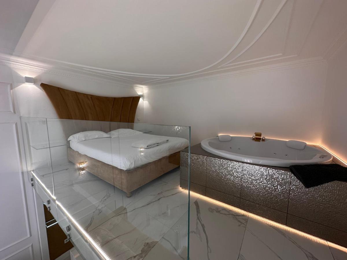 شقة Jacuzzi Sinagoga View بودابست المظهر الخارجي الصورة