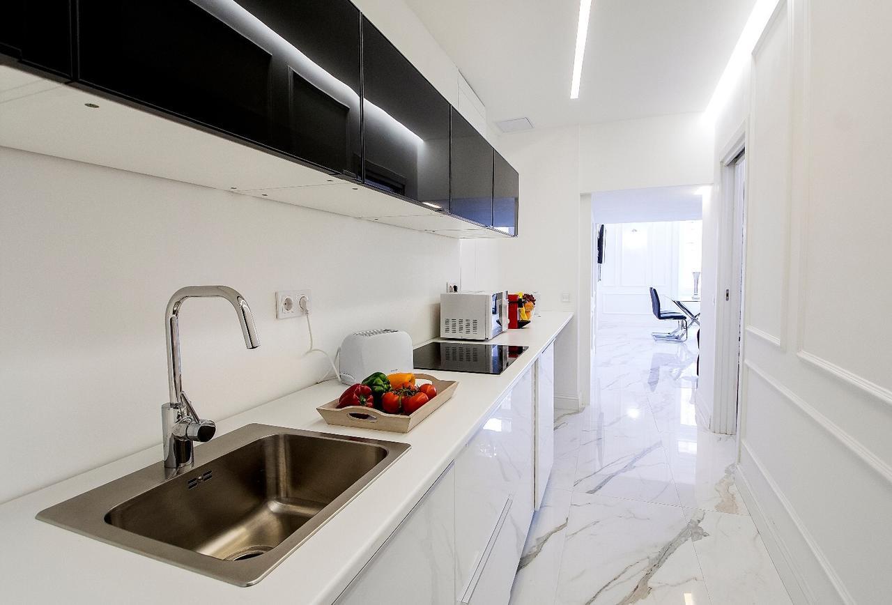 شقة Jacuzzi Sinagoga View بودابست المظهر الخارجي الصورة